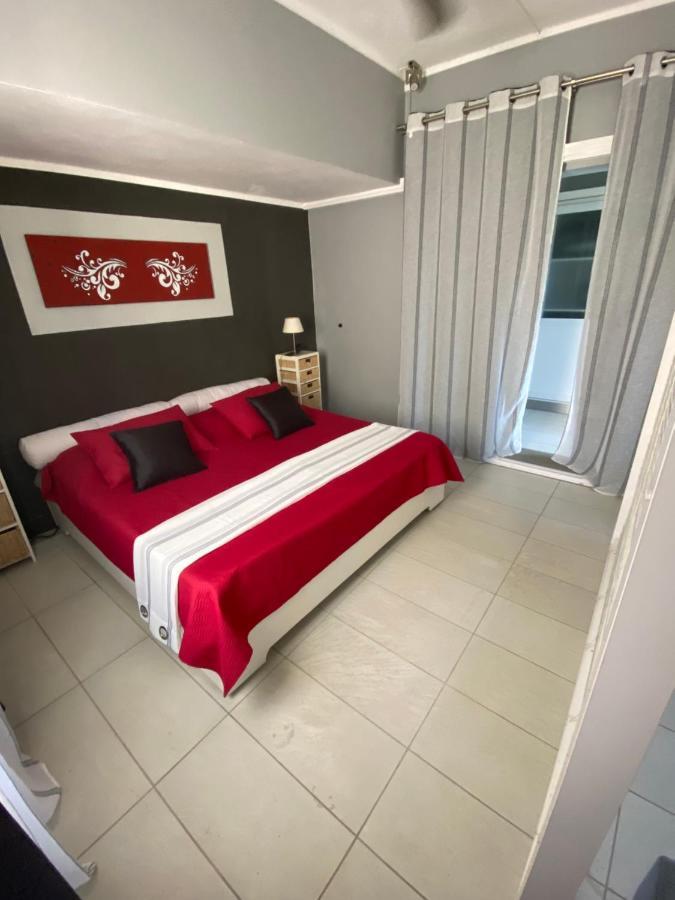 Turquoise Bay Beach Apartments Тру д'О Дус Экстерьер фото